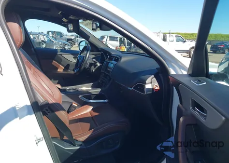 2017 Jaguar F-Pace S из США, поврежденный, VIN SADCM2BV2HA076836